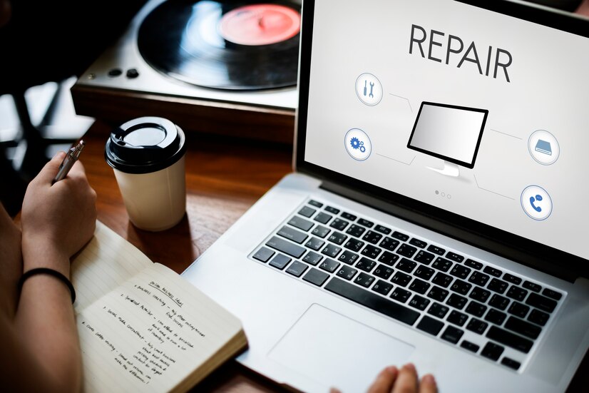 technology-technical-assistance-repair-concept